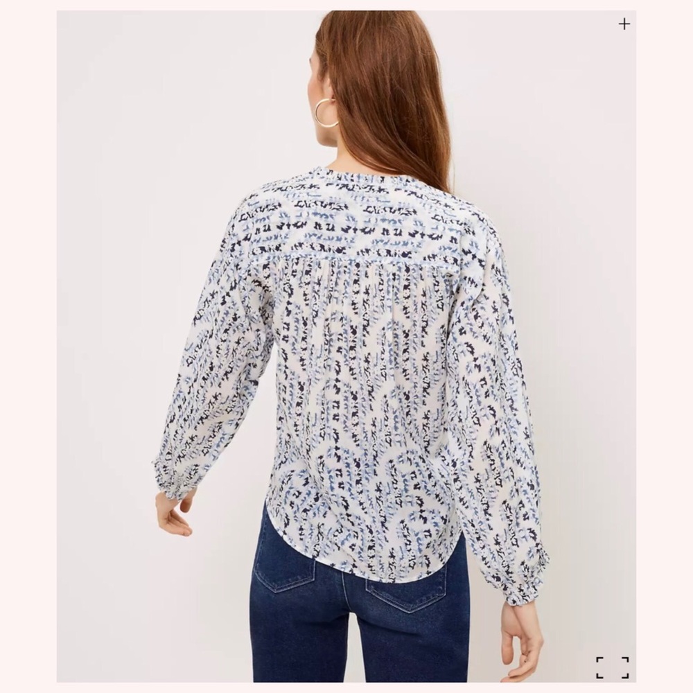 Vine Ruffle Blouse - Picture 3 of 3